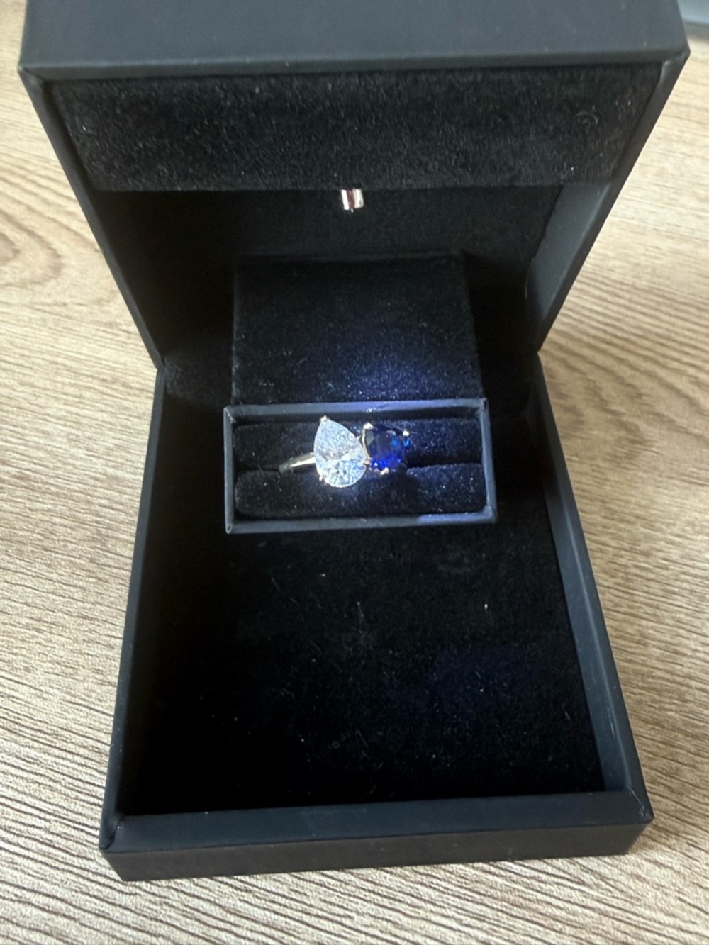 Melinda Maria Toi et Moi Blue and White ring